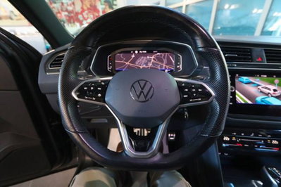 Volkswagen Tiguan 2.0 TDI 150 CV SCR DSG 4MOTION R-Line (19)