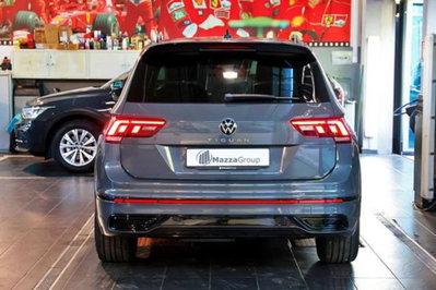 Volkswagen Tiguan 2.0 TDI 150 CV SCR DSG 4MOTION R-Line (4)