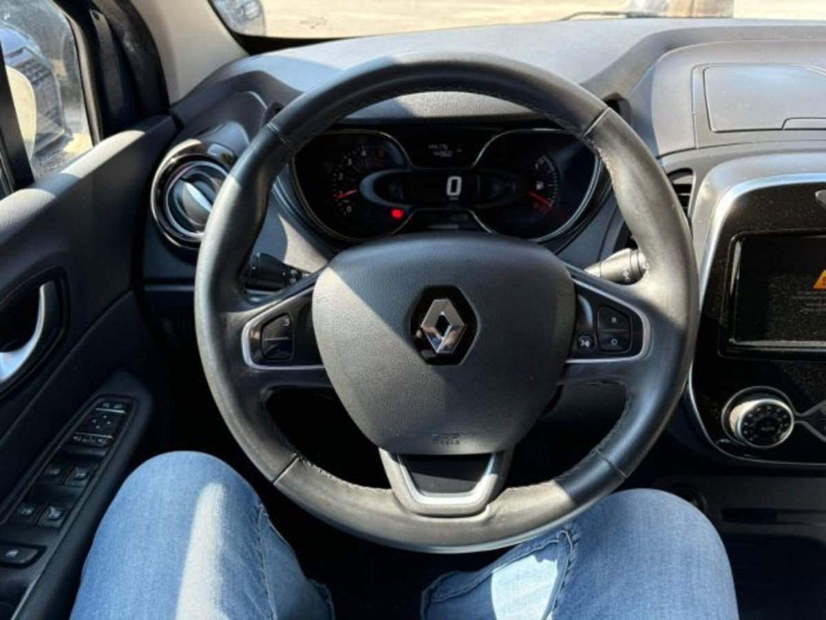 Renault Captur dCi 8V 90 CV EDC Start&Stop Sport Edition (10)