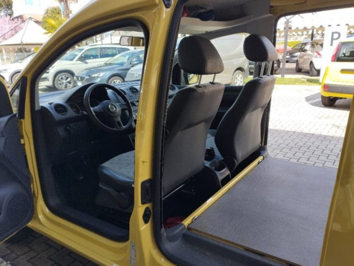 Volkswagen Veicoli Commerciali Caddy 1.6 TDI 102 CV 4p. Kombi (14)