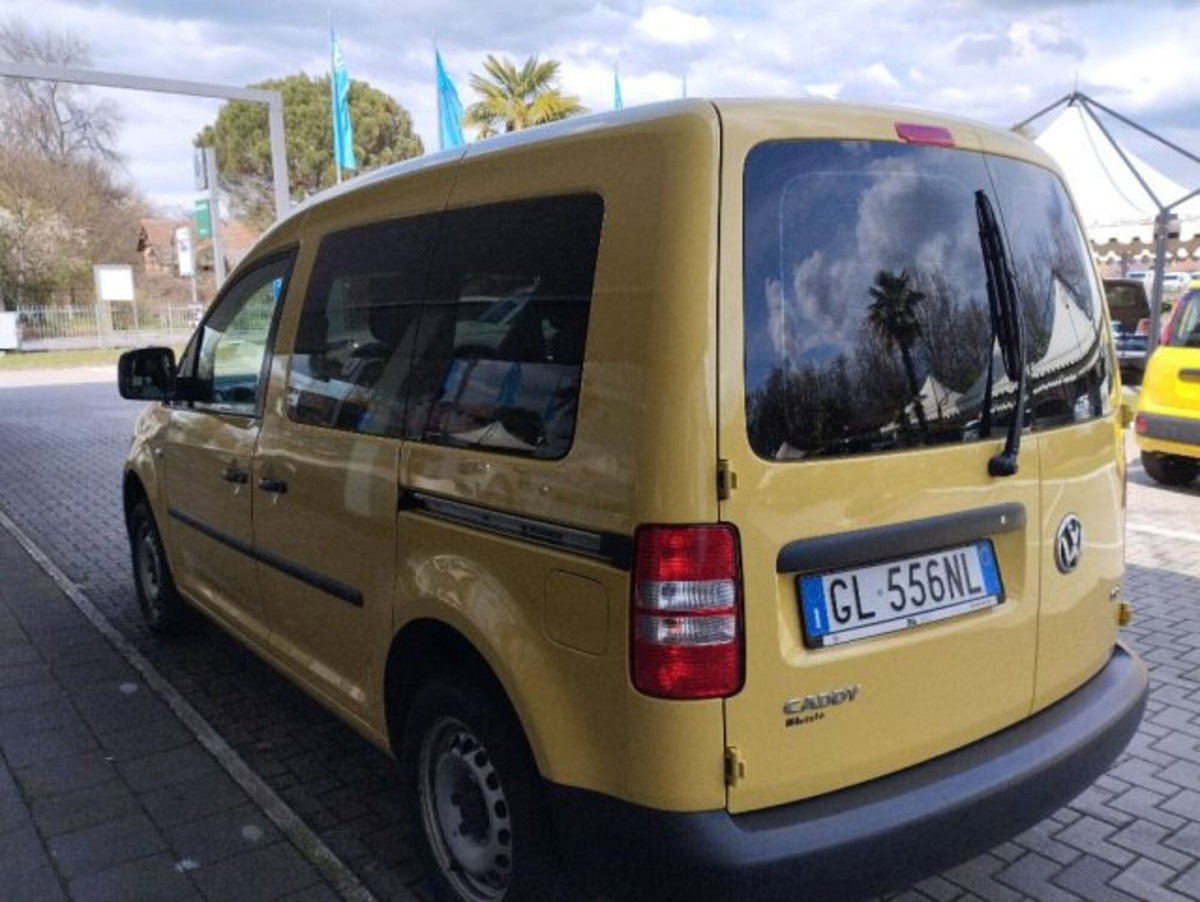 Volkswagen Veicoli Commerciali Caddy 1.6 TDI 102 CV 4p. Kombi (7)