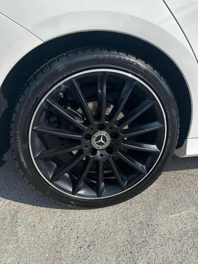 Mercedes-Benz CLA 180 d Automatic Premium (7)