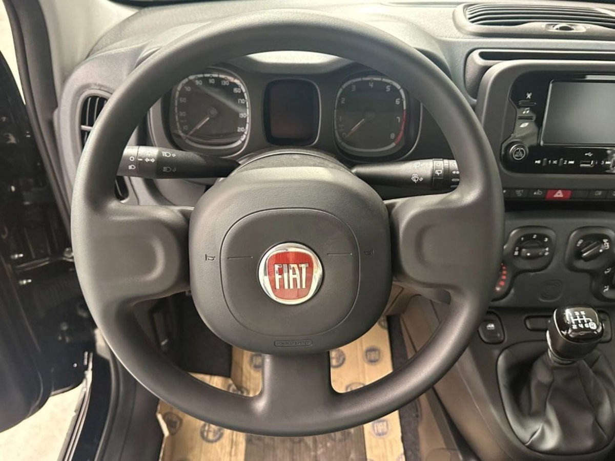 Fiat Panda 1.0 FireFly S&S Hybrid City Cross (12)