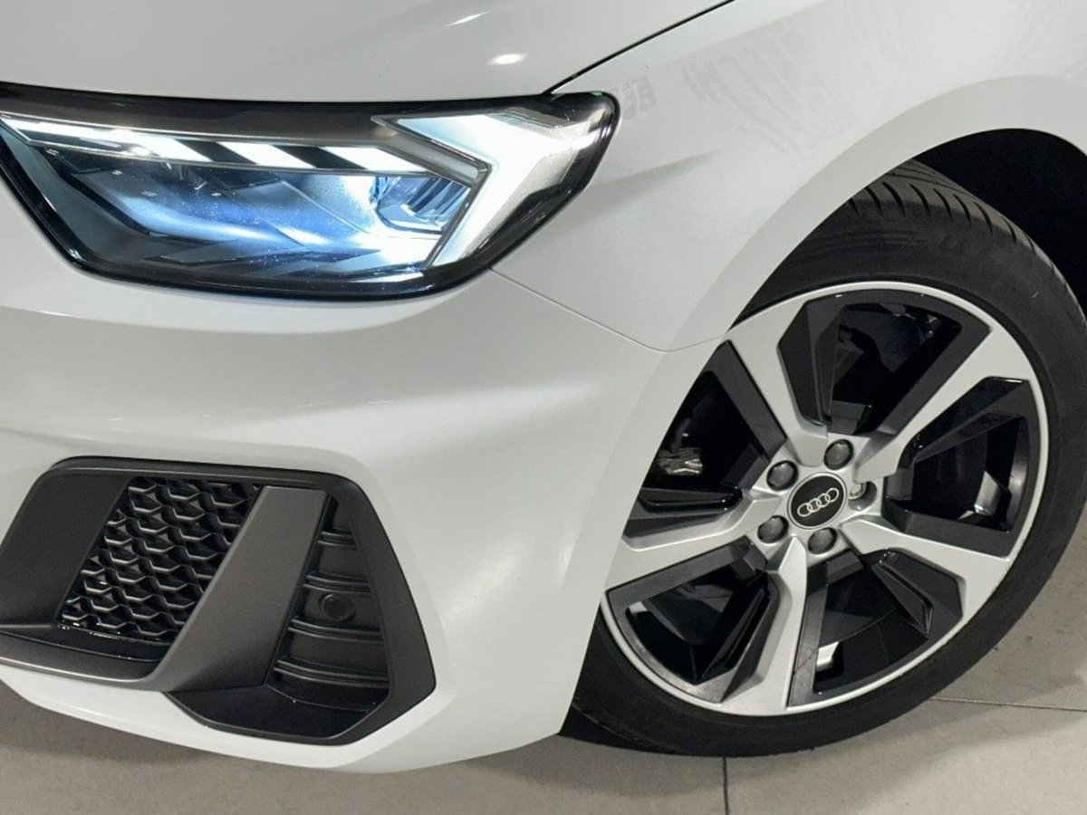 Audi A1 Sportback 30 TFSI S line edition (5)