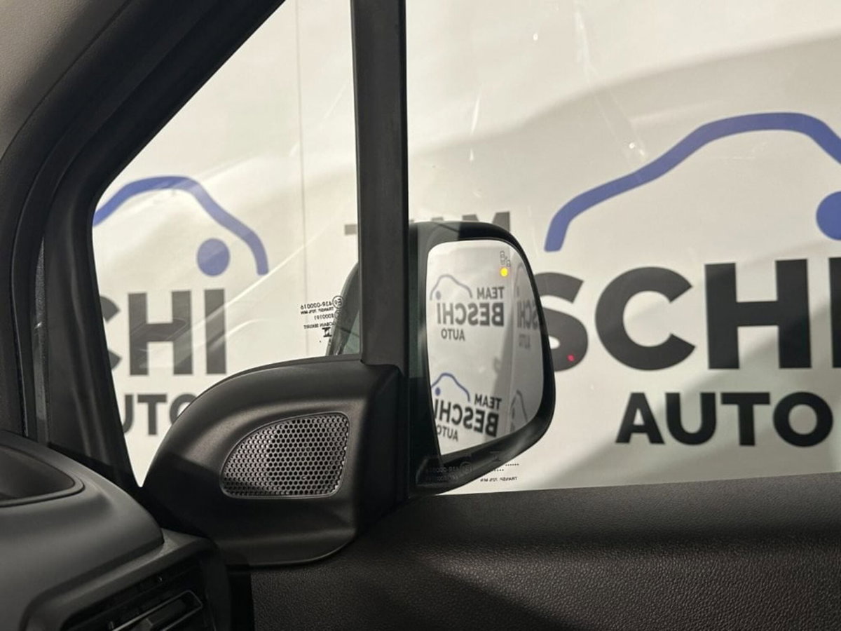 Opel Combo Life 1.5D 130 S&S MT6 Elegance XL 7 Posti (13)
