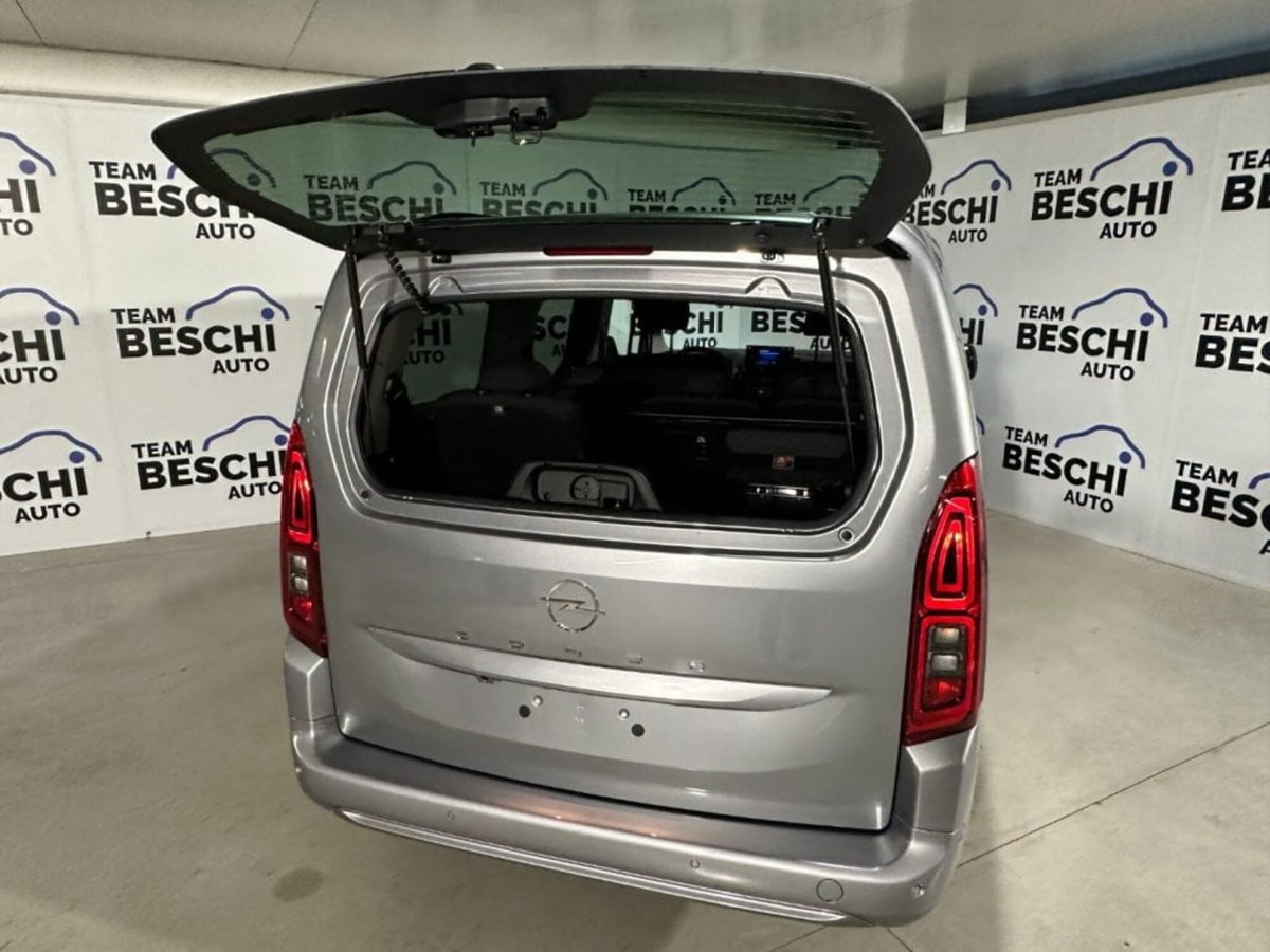 Opel Combo Life 1.5D 130 S&S MT6 Elegance XL 7 Posti (14)