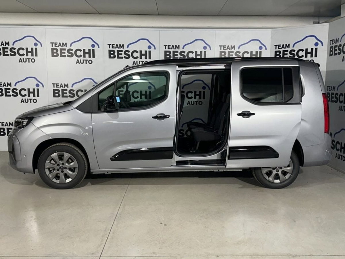 Opel Combo Life 1.5D 130 S&S MT6 Elegance XL 7 Posti (3)