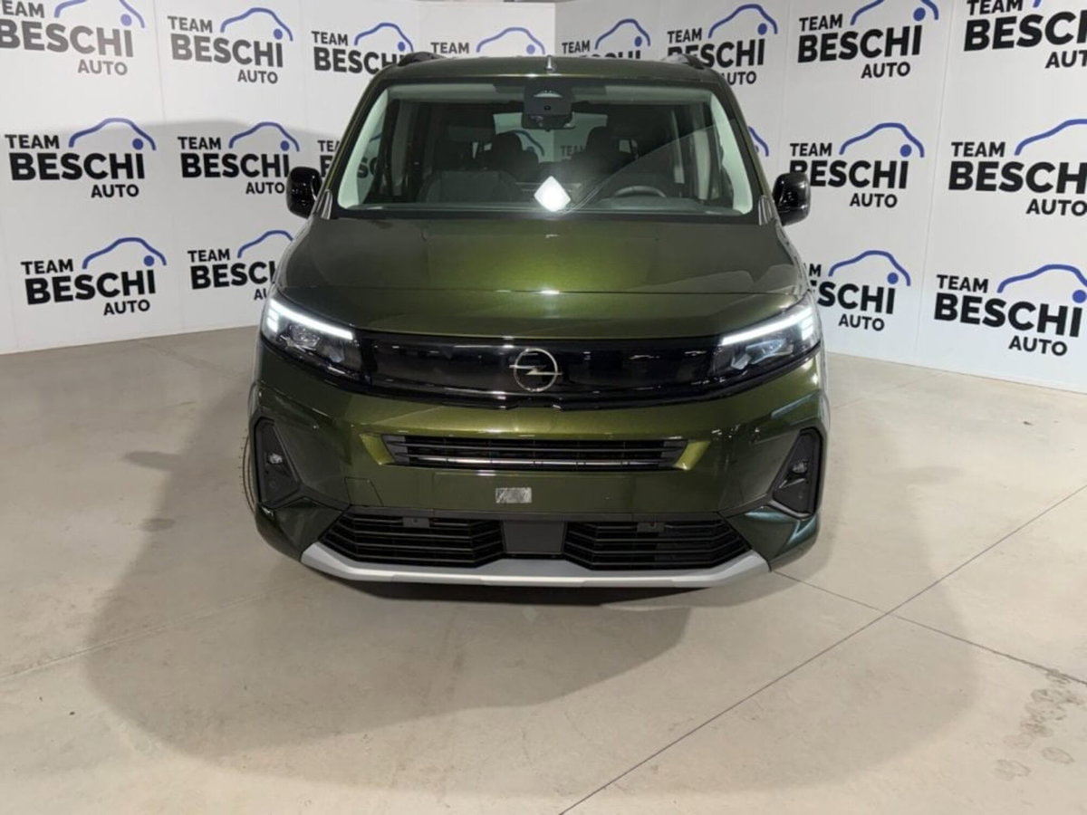 Opel Combo Life 1.5D 130 S&S MT6 Elegance XL 7 Posti (2)