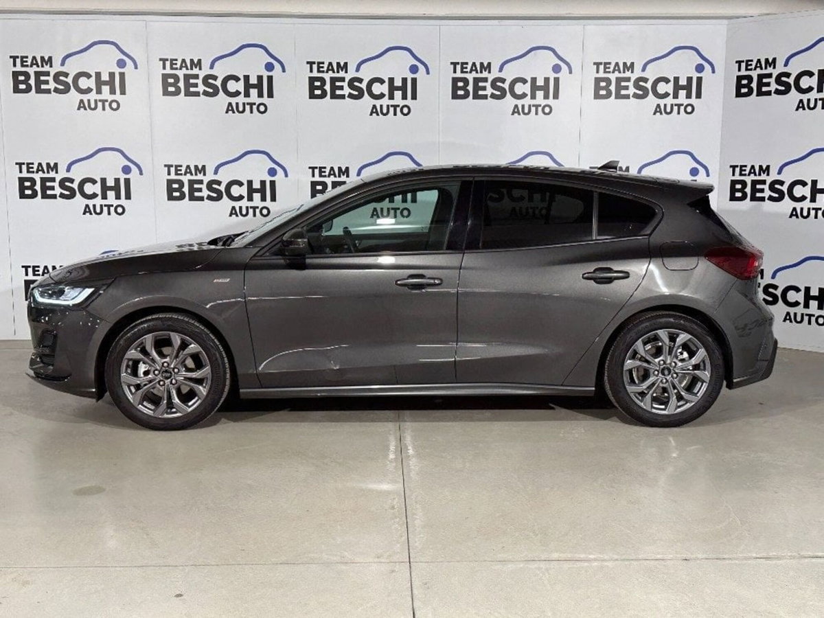 Ford Focus 1.0 EcoBoost Hybrid 125 CV Power. 5p. ST-Line Design (3)