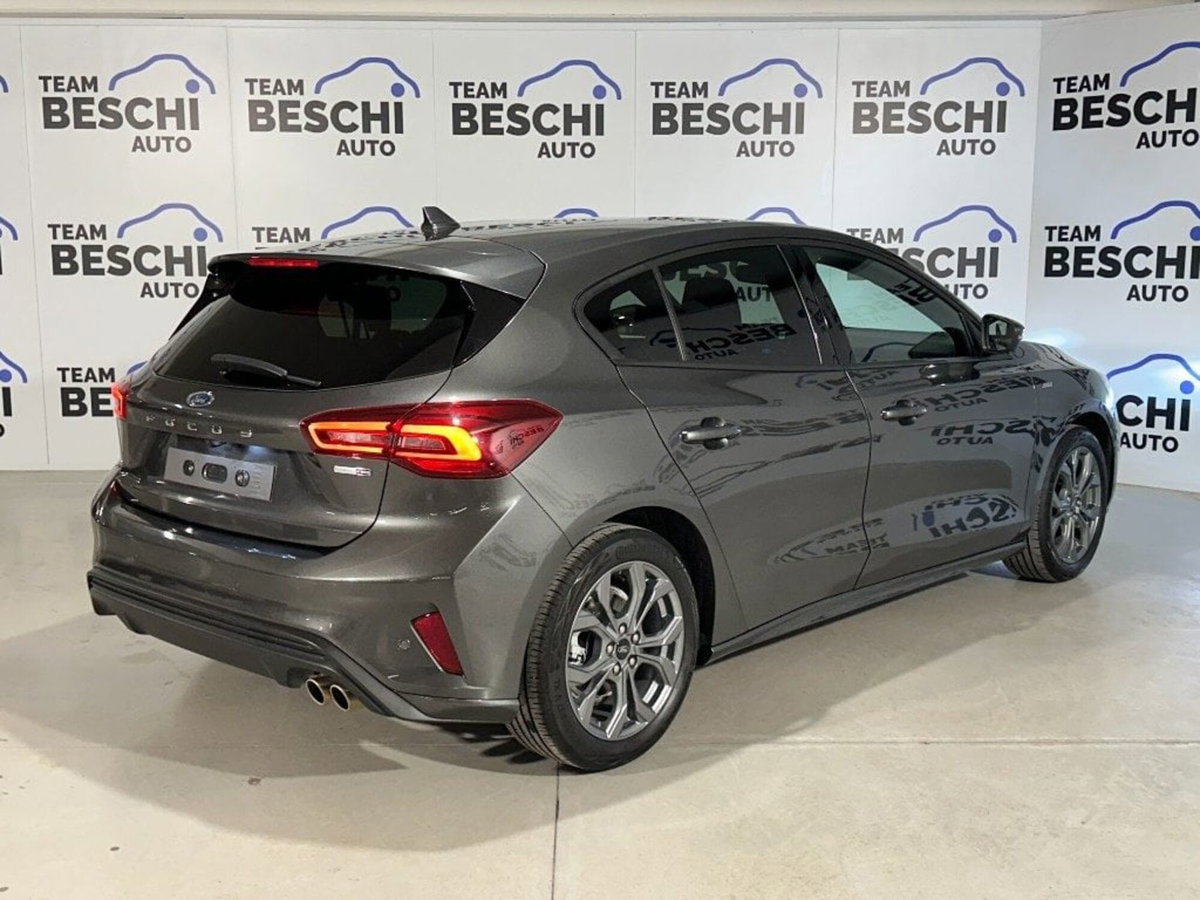 Ford Focus 1.0 EcoBoost Hybrid 125 CV Power. 5p. ST-Line Design (4)