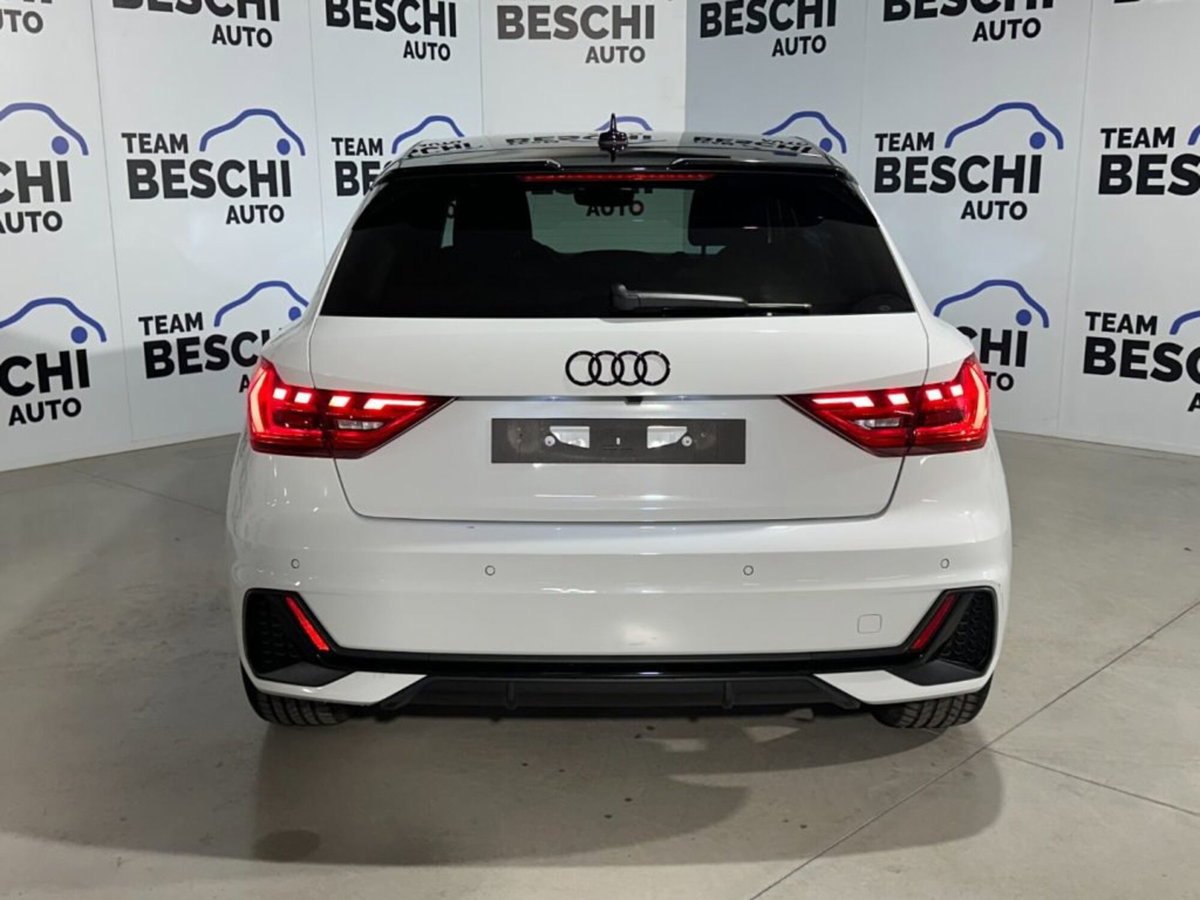 Audi A1 Sportback 30 TFSI S tronic Identity Black (13)