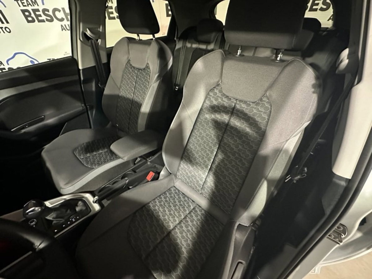 Audi A1 Sportback 30 TFSI S tronic Identity Black (6)