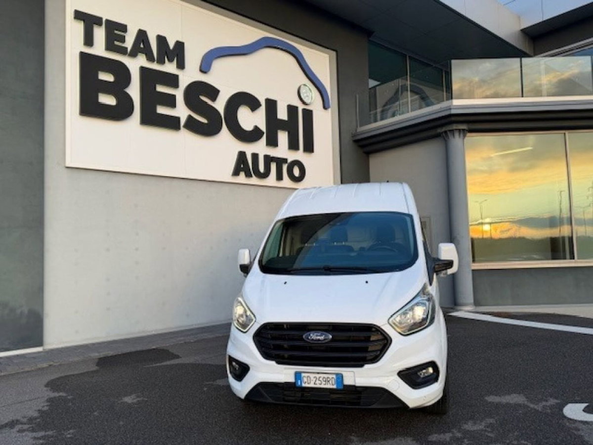 Ford Transit Custom Furgone 280 2.0 EcoBlue 130 PC-DC Furgone Titanium (2)