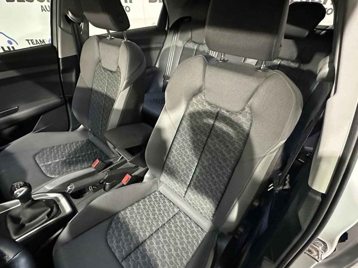 Audi A1 Sportback 30 TFSI S line edition (7)