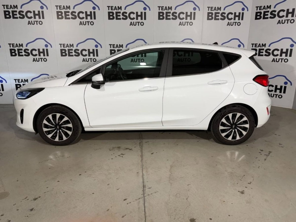 Ford Fiesta 1.1 75 CV 5 porte Titanium (2)