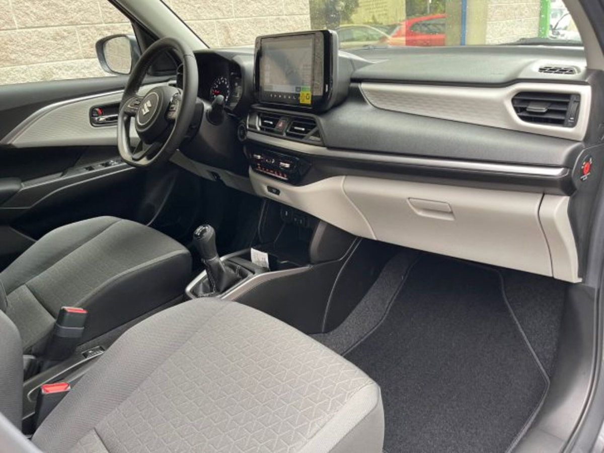 Suzuki Swift 1.2h Top 2wd (15)