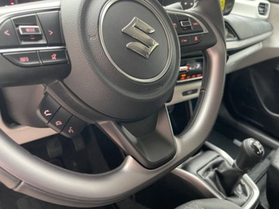 Suzuki Swift 1.2h Top 2wd (16)