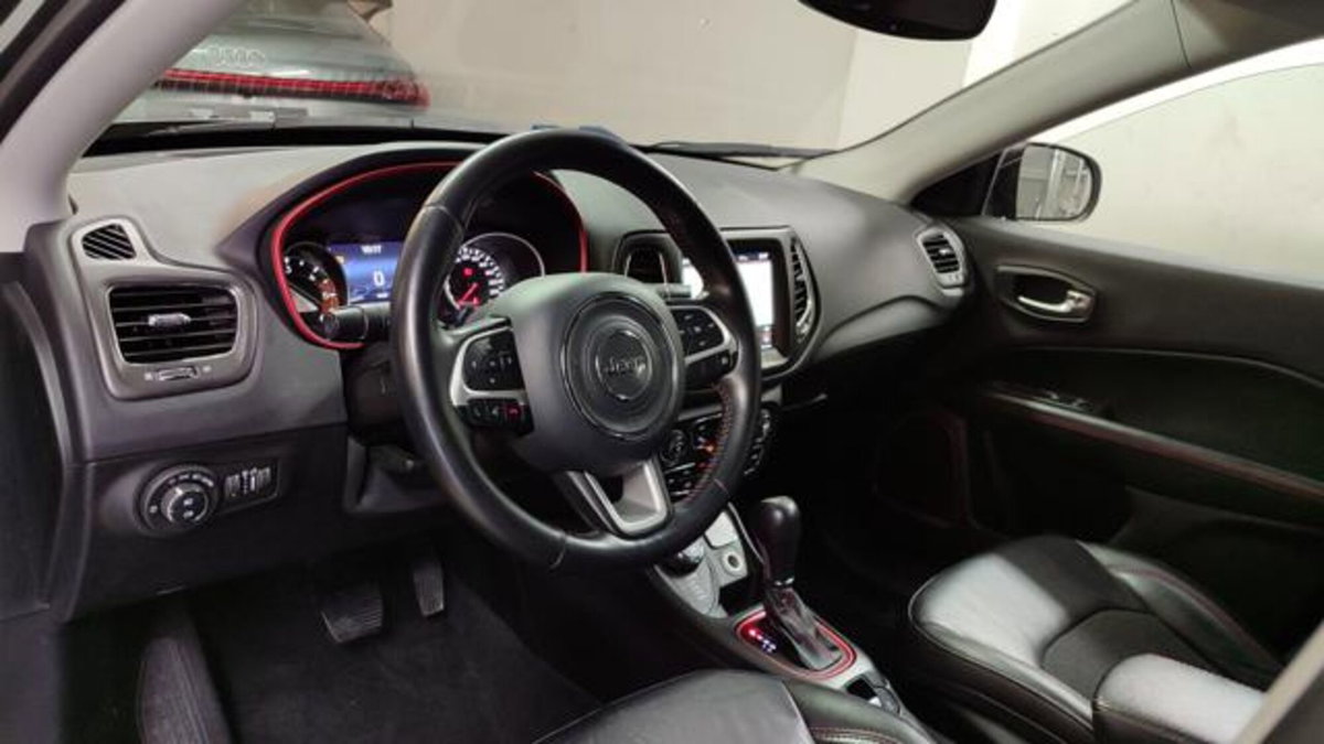 Jeep Compass 2.0 Multijet II 170 aut. 4WD Trailhawk (6)