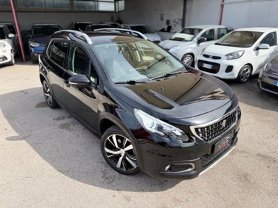 Peugeot 2008 120 EAT6 S&S Black Matt (4)