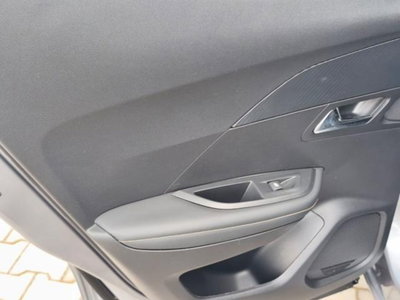 Peugeot 2008 BlueHDi 130 S&S EAT8 Allure Pack (12)