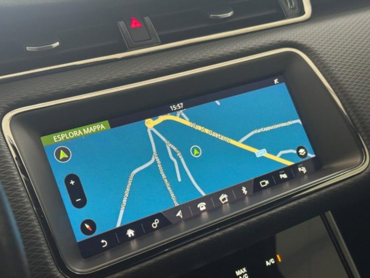 Land Rover Range Rover Evoque 2.0D I4-L.Flw 150 CV R-Dynamic S (15)