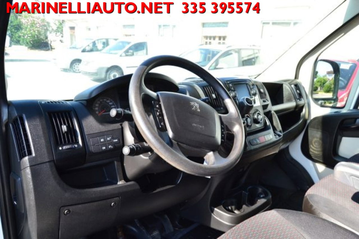 Peugeot Boxer Furgone 335 2.0 BlueHDi 130CV PM-TM Furgone Vetrato (12)