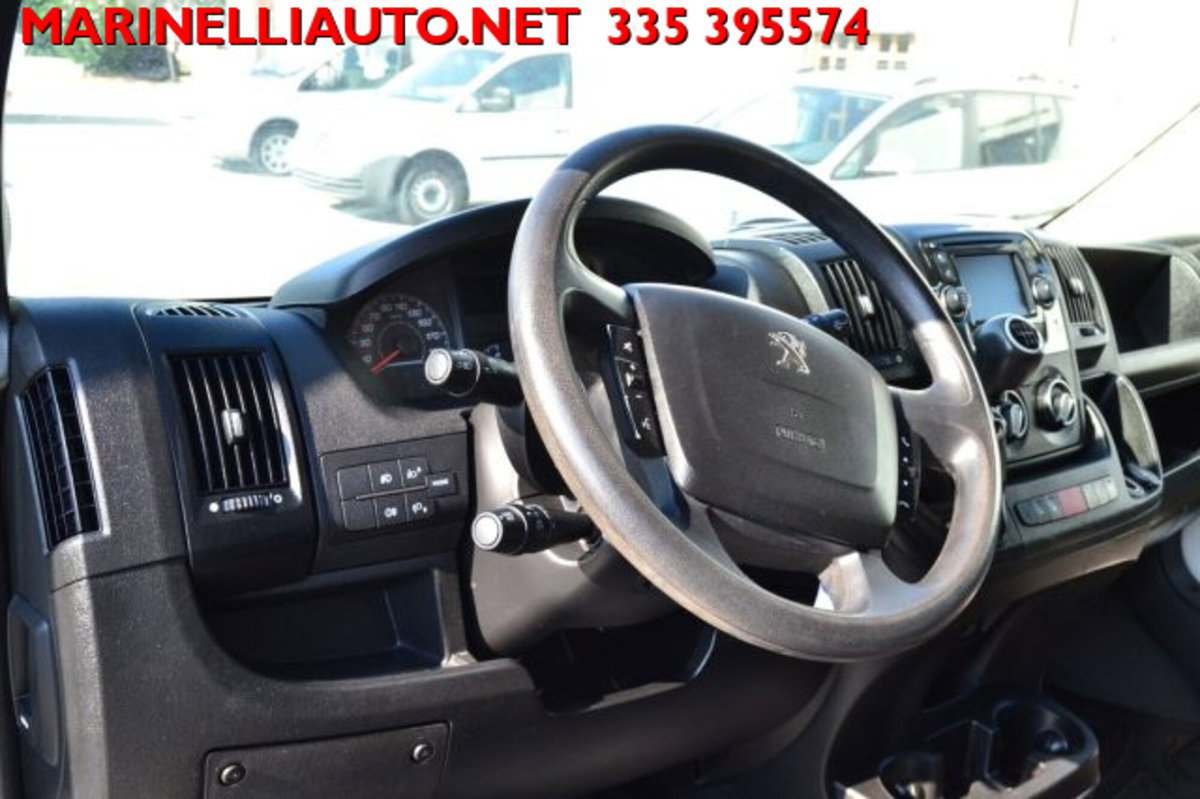 Peugeot Boxer Furgone 335 2.0 BlueHDi 130CV PM-TM Furgone Vetrato (13)