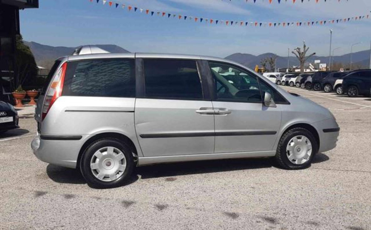 Fiat Ulysse 2.0 MJT 120 CV Emotion (10)