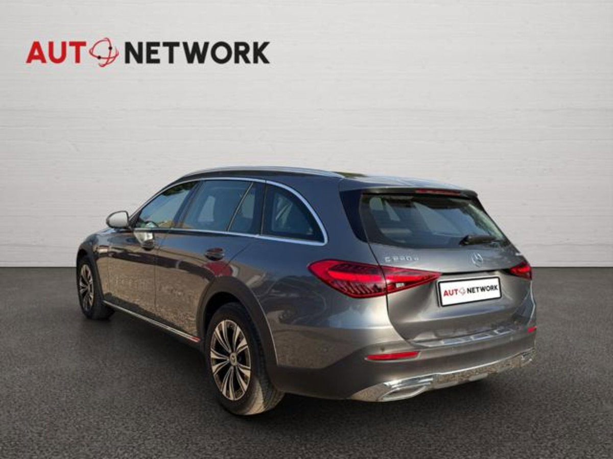 Mercedes-Benz Classe C Station Wagon 220 d Mild hybrid 4Matic Premium Pro All-Terrain (2)