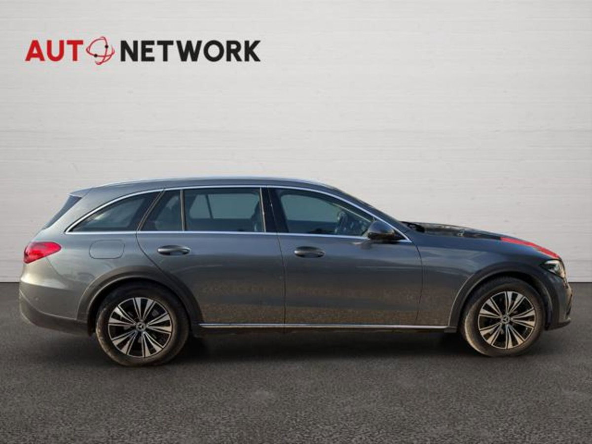 Mercedes-Benz Classe C Station Wagon 220 d Mild hybrid 4Matic Premium Pro All-Terrain (7)