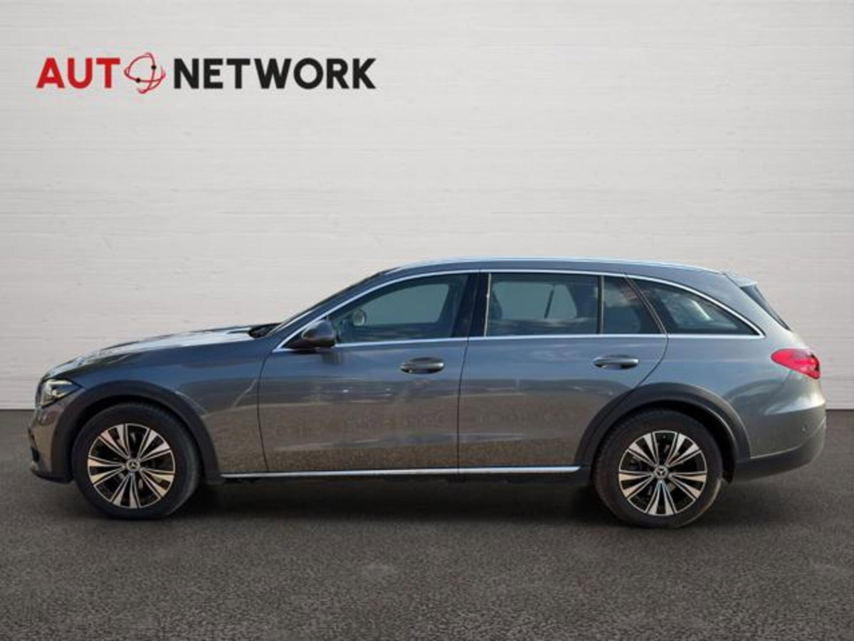 Mercedes-Benz Classe C Station Wagon 220 d Mild hybrid 4Matic Premium Pro All-Terrain (8)
