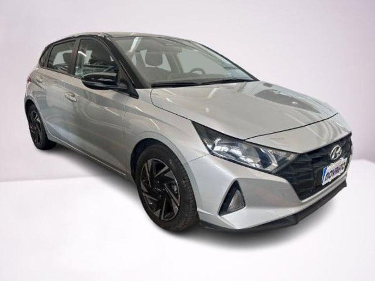 Hyundai i20 1.2 mpi Connectline mt (2)