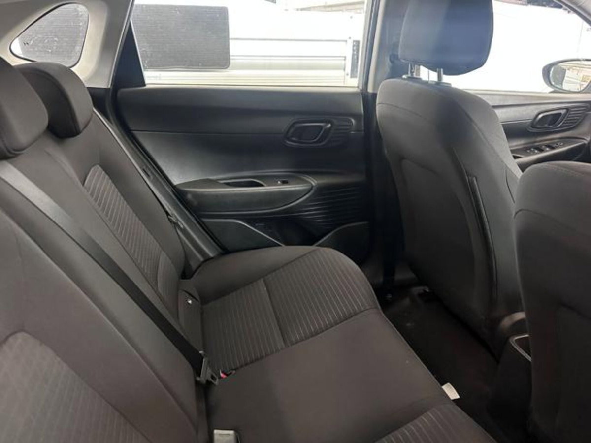 Hyundai i20 1.2 mpi Connectline mt (5)