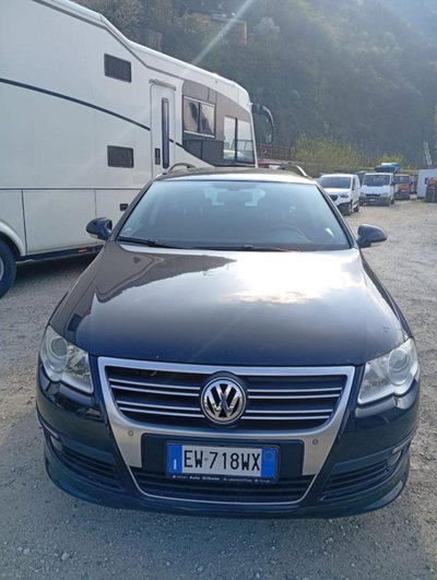 Volkswagen Passat Variant 2.0 TDI DPF 4mot. Comf. usata