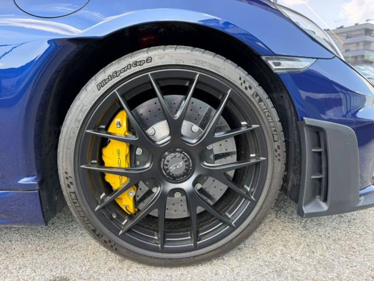 Porsche 718 Boxster  4.0 Spyder RS pdk (15)