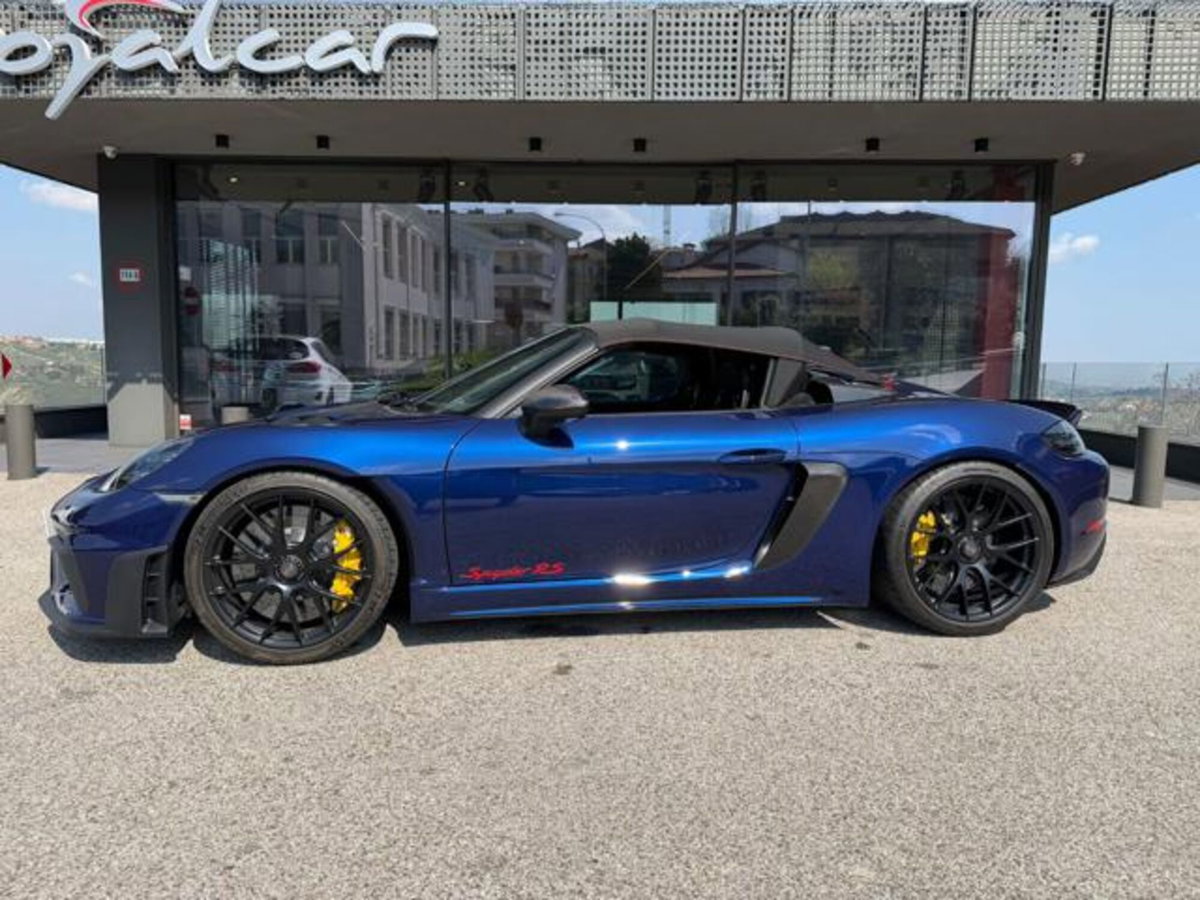 Porsche 718 Boxster  4.0 Spyder RS pdk (2)