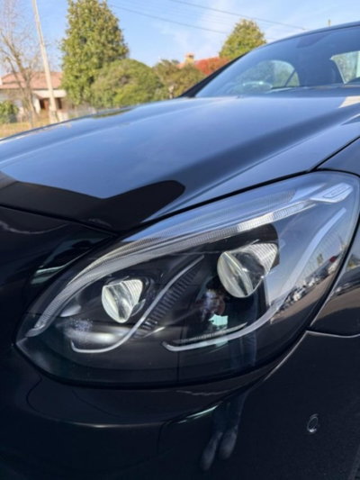 Mercedes-Benz SLC 250 d Premium (9)