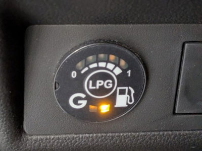 Renault Captur TCe 100 CV GPL FAP RS Line (5)