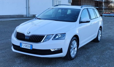 Skoda Octavia 1.0 TSI Active (2)