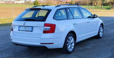 Skoda Octavia 1.0 TSI Active (9)
