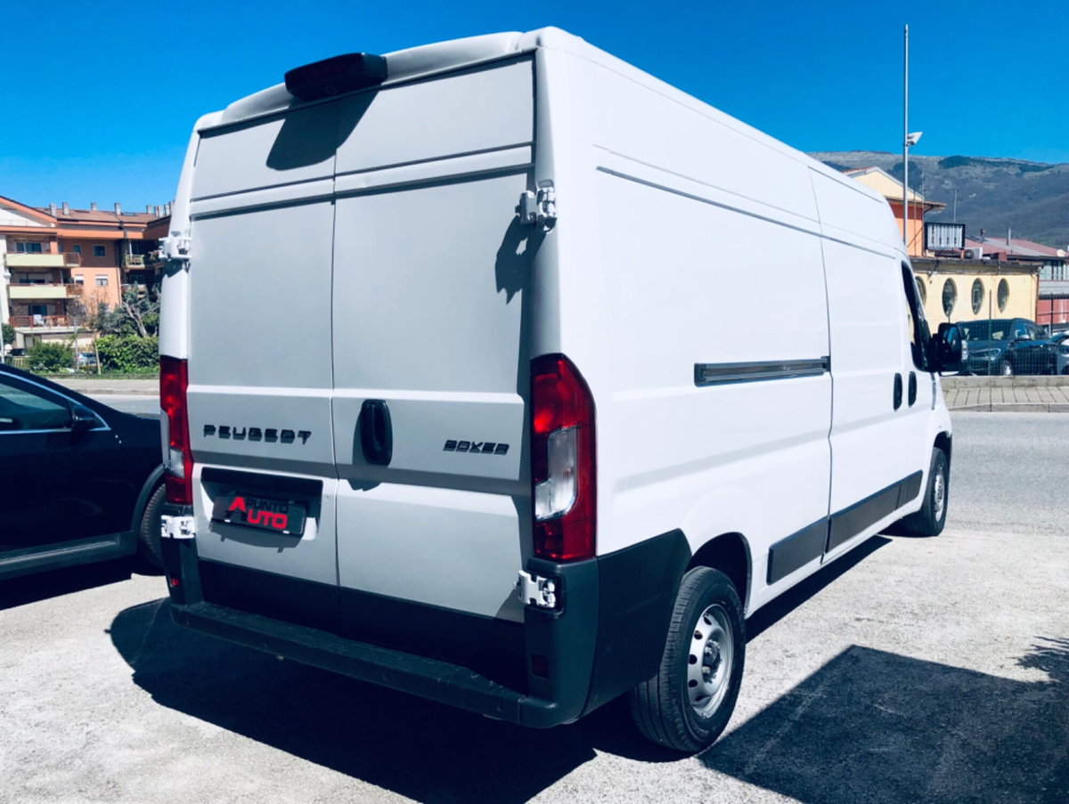 Peugeot Boxer Furgone 335 2.2 BlueHDi 140 S&S PLM-TM Furgone (12)