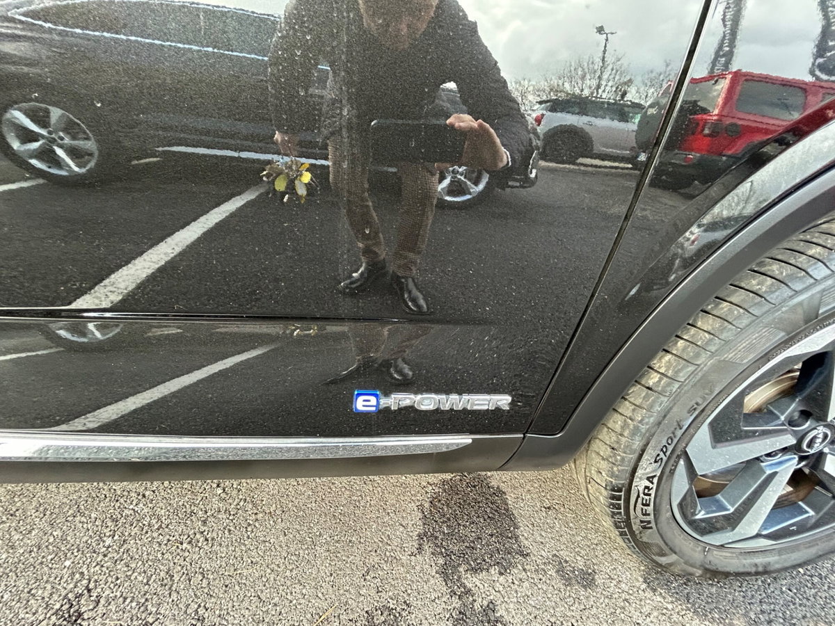 Nissan Qashqai 1.5 e-power N-Connecta 2wd (7)
