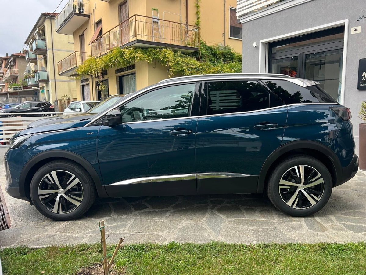 Peugeot 3008 BlueHDi 130 S&S EAT8 GT Pack (6)