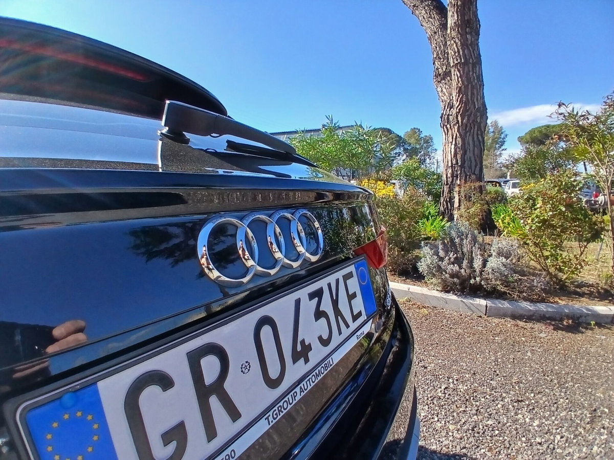 Audi Q3 Sportback 35 TDI quattro S tronic S line edition (12)