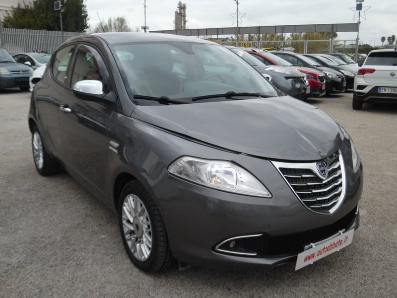 Lancia Ypsilon 1.3 MJT 16V 95 CV 5 porte S&S Gold