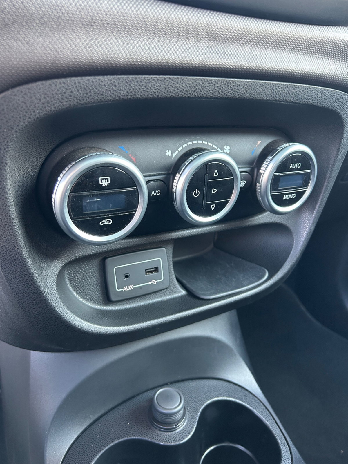 Fiat 500L Wagon 1.6 Multijet 120 CV Lounge (14)