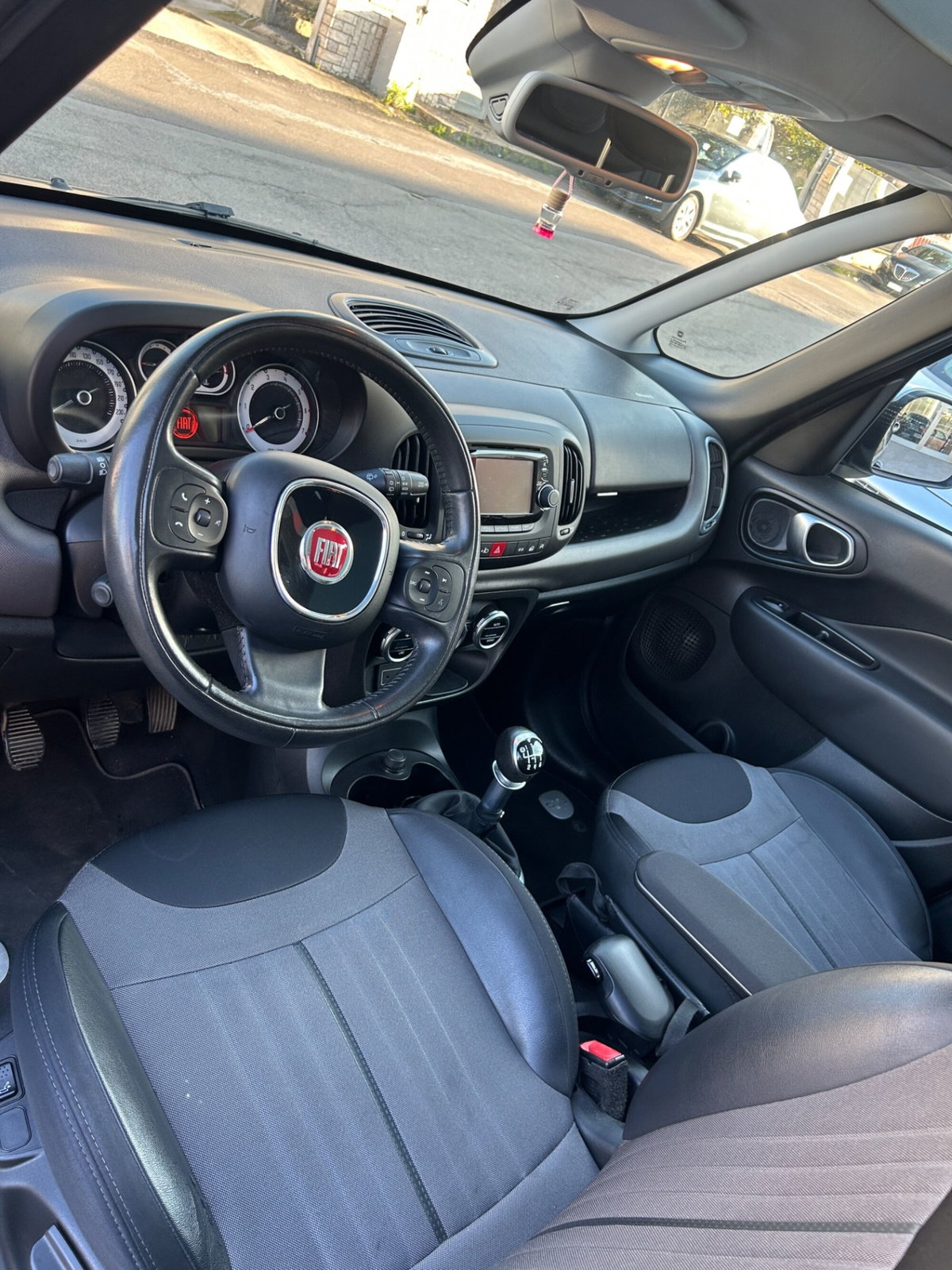 Fiat 500L Wagon 1.6 Multijet 120 CV Lounge (9)