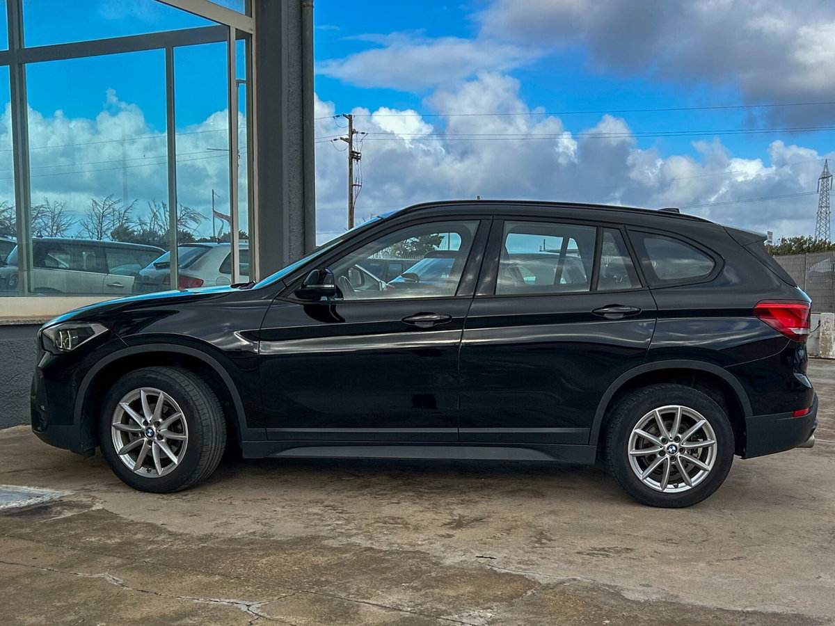 BMW X1 sDrive16d Advantage (4)
