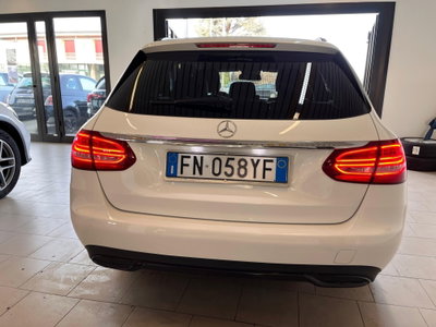 Mercedes-Benz Classe C Station Wagon 220 d Auto Premium (5)