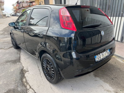 Fiat Grande Punto 1.3 MJT 90 CV 5 porte Emotion (2)